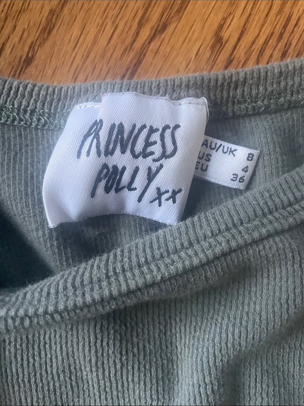 Princess Polly Madelyn top Green Adjustable Side Cinching Size 4 - Picture 4 of 6